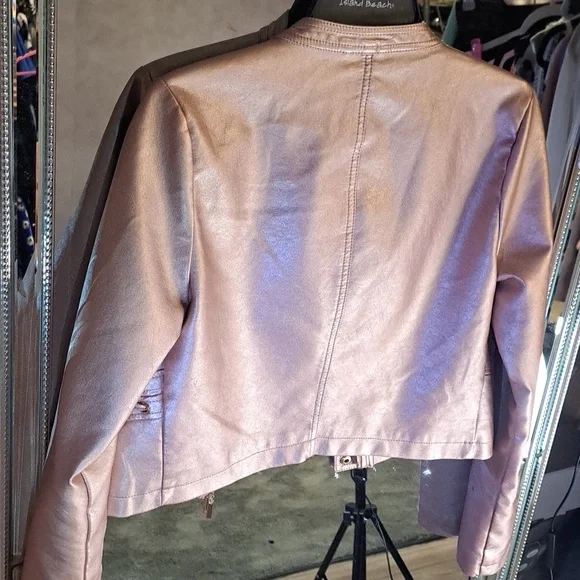 VENUS BUTTERY SOFT PINK BEAUTY! - Picture 5 of 7